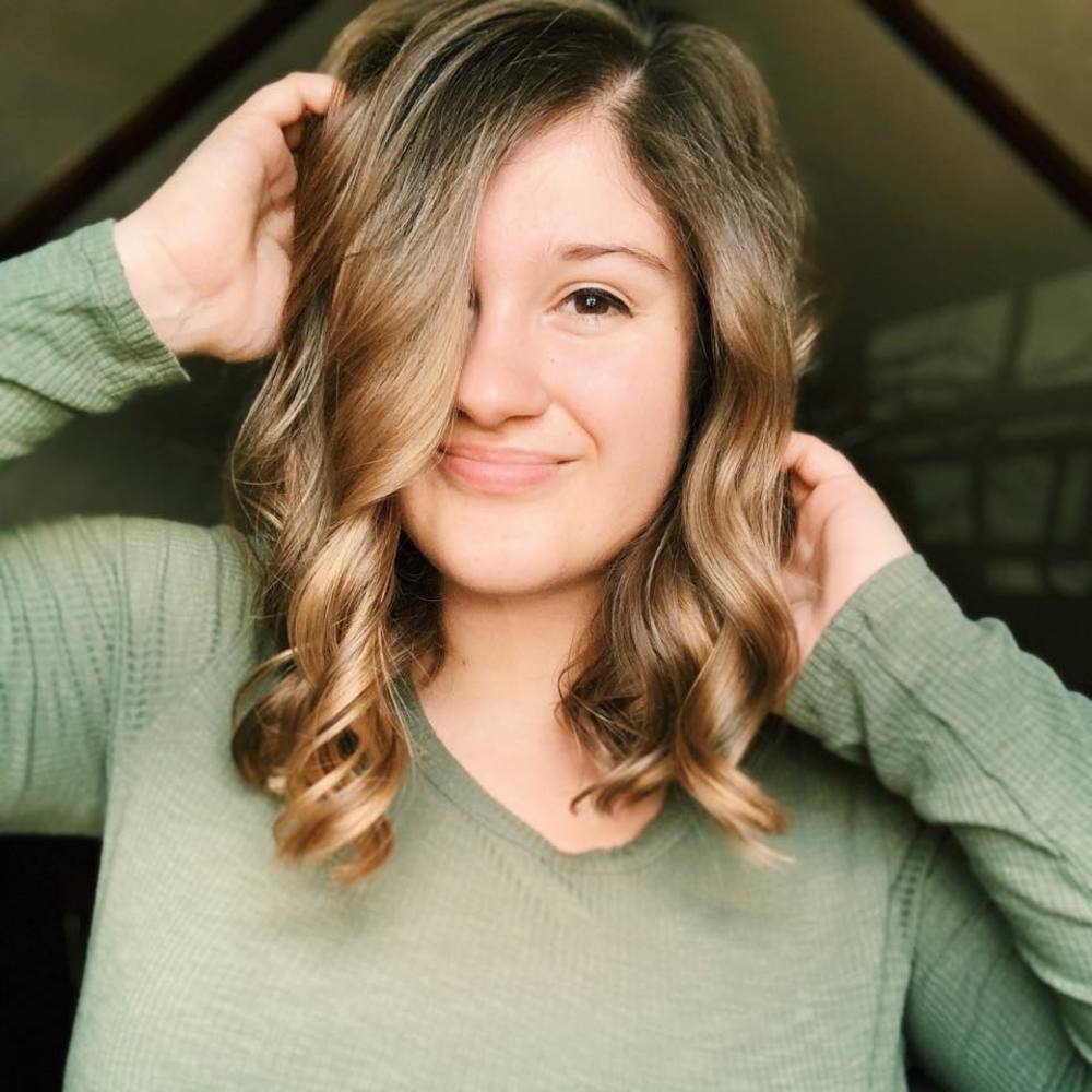 Meet your Posher, Sierra